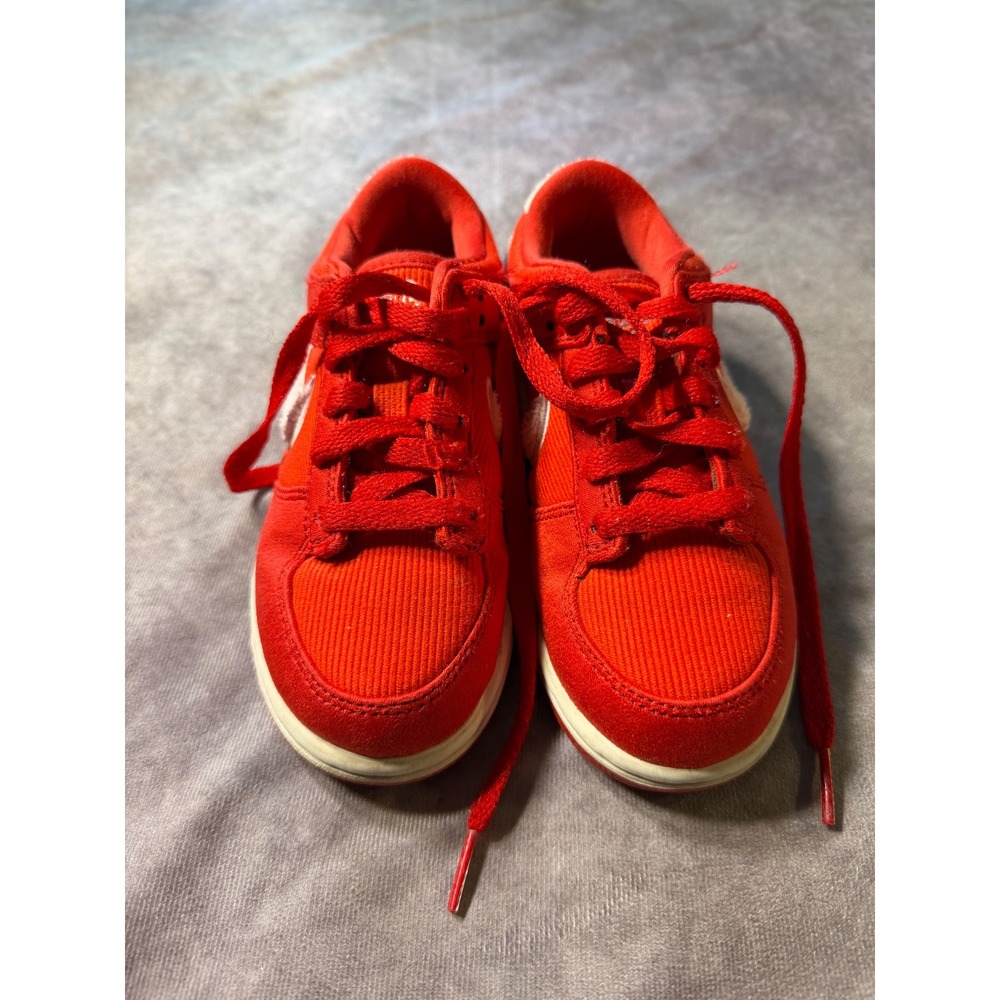 Nike Dunk Low Valentines Day Red Corduroy Fleece Swoosh FZ3548-612 Kids GS - Picture 2 of 9